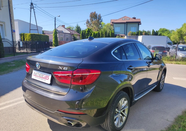 BMW X6 cena 129900 przebieg: 45000, rok produkcji 2015 z Węgrów małe 154